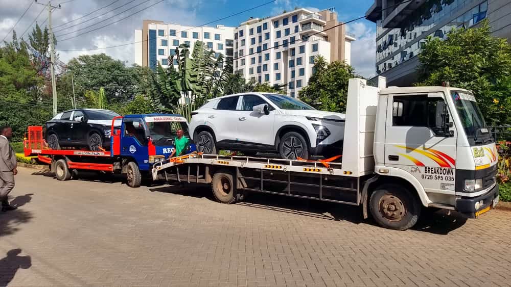 Vehicle recovery truck operating in Nairobi